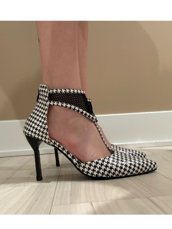 Shoes - Black & White Houndstooth T-Strap High Heels
